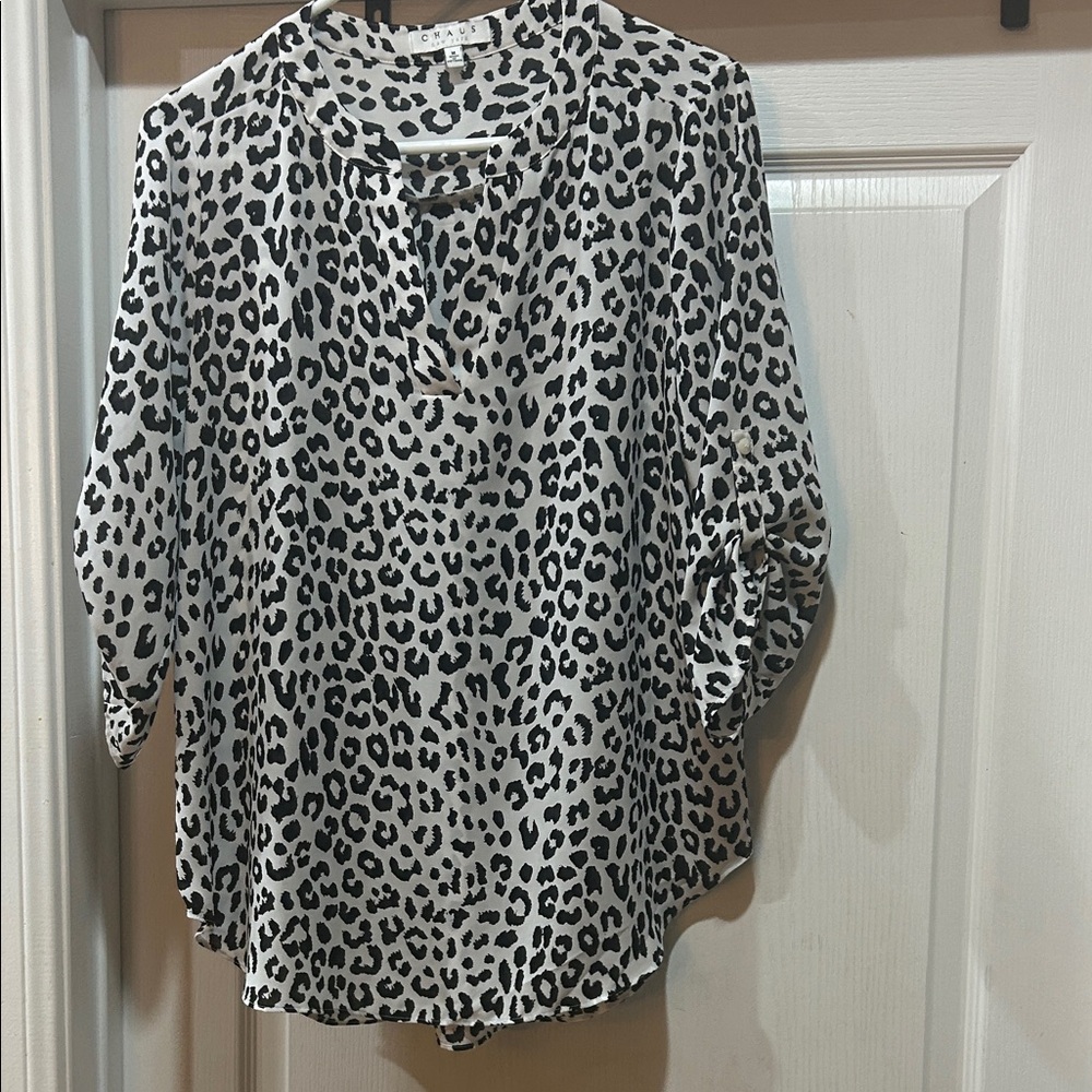 Chaus Leopard Print Women's Top sz M